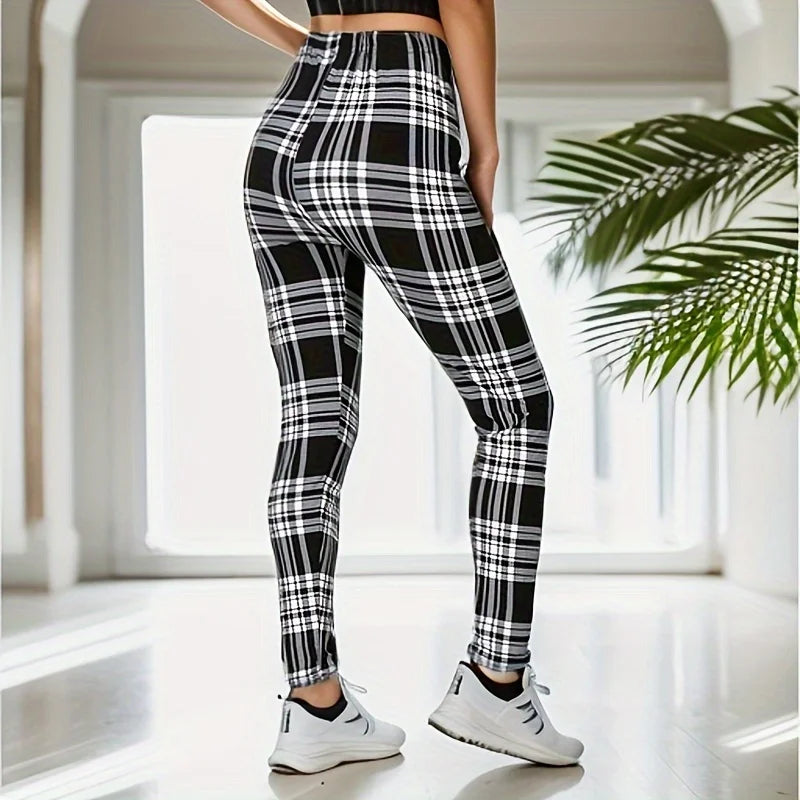 Black and White Checkered WOMEN'S Sports and Fitness Leggings