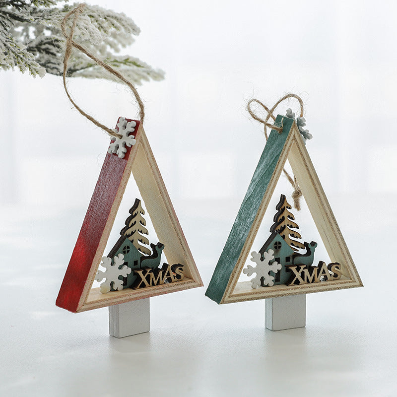 Christmas Pendant Christmas Tree Red and Green Pendant Wooden Triangle Pendant for Shopping Mall Decoration Props