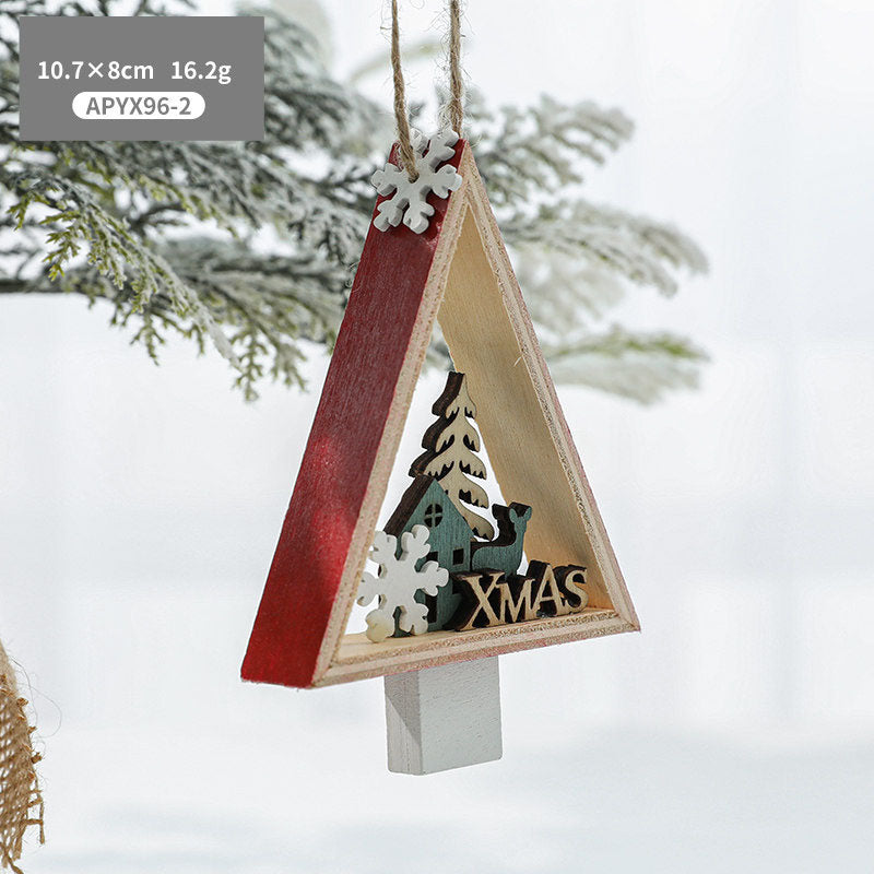 Christmas Pendant Christmas Tree Red and Green Pendant Wooden Triangle Pendant for Shopping Mall Decoration Props