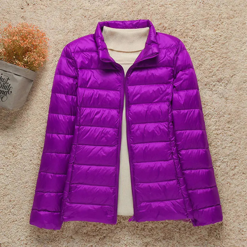 2023 New Fashion Female Cold Jacket Women Winter Light White Duck Down Jacket Slim Puffer Jacket Portable Windproof Down Coat