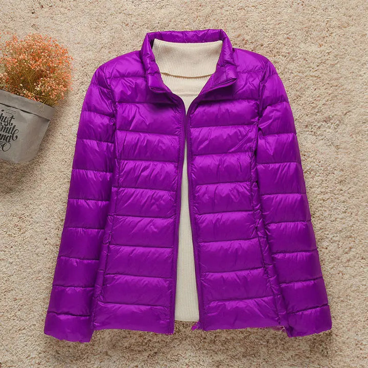 2023 New Fashion Female Cold Jacket Women Winter Light White Duck Down Jacket Slim Puffer Jacket Portable Windproof Down Coat